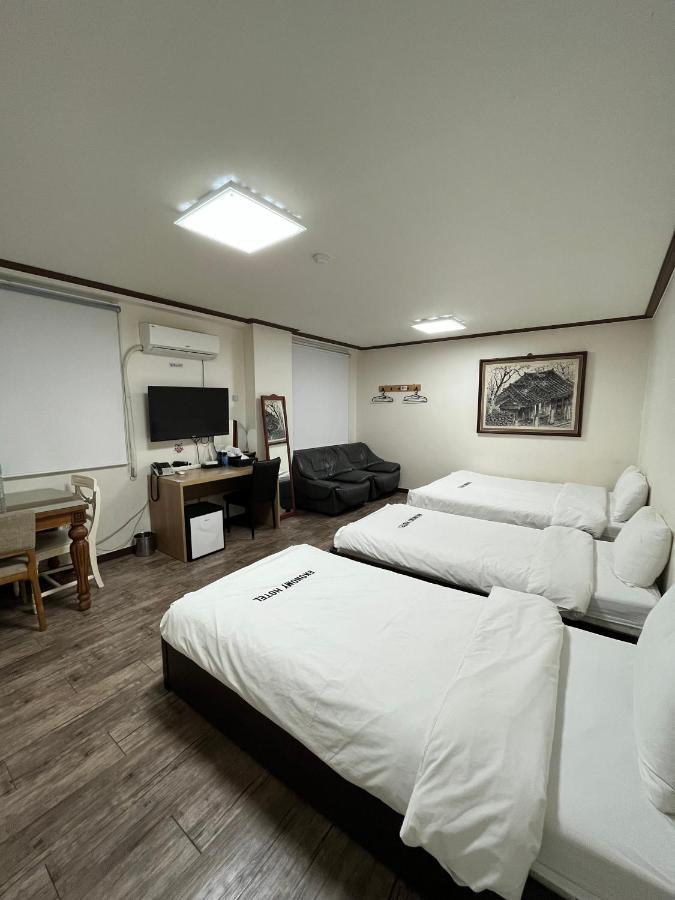 Ekonomy Hotel Mokpo Extérieur photo